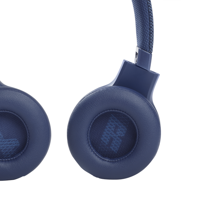 JBL Live 460NC - Blue - Wireless on-ear NC headphones - Detailshot 3 image number null